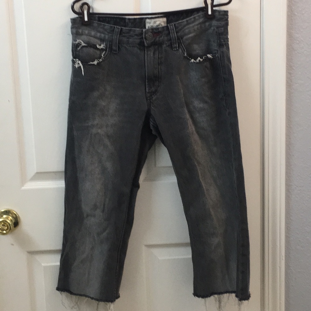 Vintage Cropped Jeans